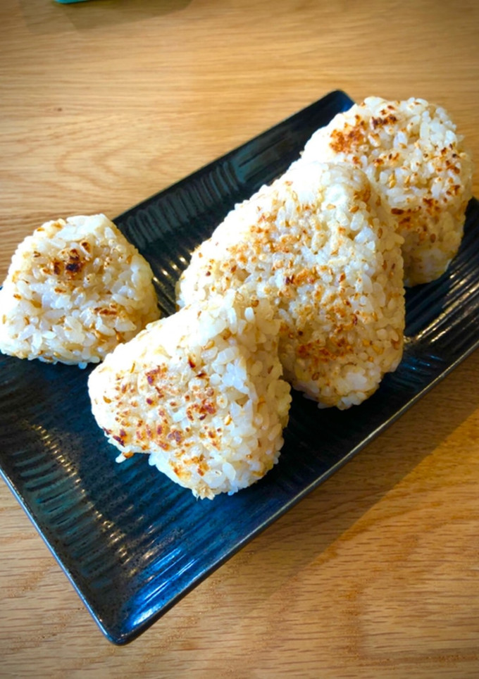 おかかとチーズの焼きおにぎり-レシピのメイン写真