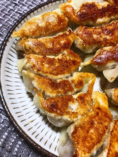 タレ要らず!そのままDE美味しい餃子-レシピのメイン写真