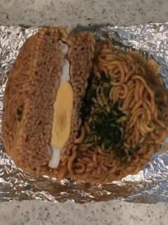 焼きそばバーガー-レシピのメイン写真