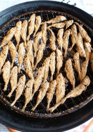 長谷燻鍋で豆あじの塩漬けの燻製-レシピのメイン写真