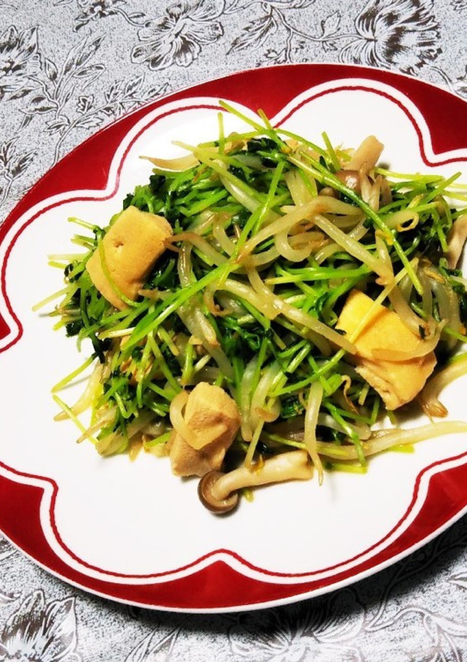 豆苗とこうや豆腐の炒め物-レシピのメイン写真