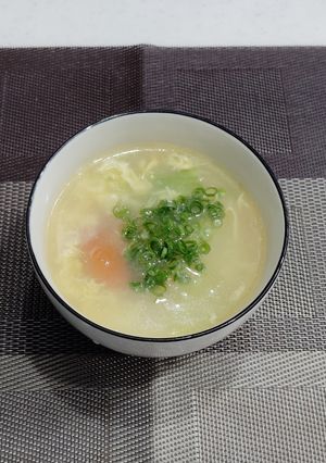 トマトとレタスの中華風スープ-レシピのメイン写真