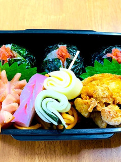十字切りかわいいまるにぎりお弁当-レシピのメイン写真