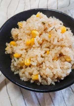 簡単!めんつゆバターのトウモロコシご飯-レシピのメイン写真