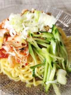 キムチ納豆の冷やしラーメン-レシピのメイン写真