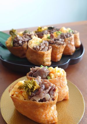 お弁当にもおもてなしにも♪肉玉いなり-レシピのメイン写真