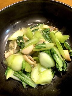 チンゲン菜とキノコの炒め物-レシピのメイン写真