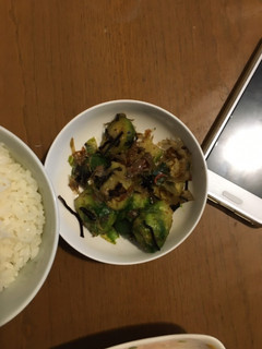 しょっぱうまい!芽キャベツの梅和え-レシピのメイン写真