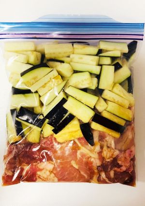 【下味冷凍】なすと豚コマのポン酢炒め-レシピのメイン写真