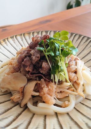 サッパリきのこ肉うどん-レシピのメイン写真
