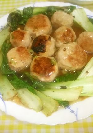 紅焼獅子頭（豚肉団子醤油煮）上海料理-レシピのメイン写真