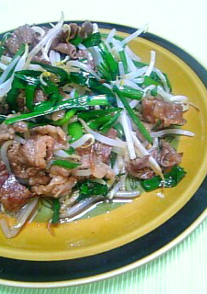 簡単！ニラともやしと牛肉の炒め物-レシピのメイン写真