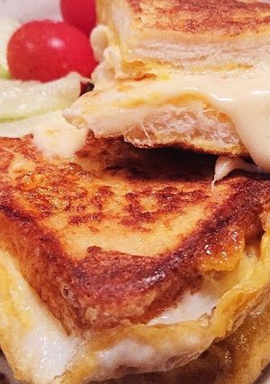 玉子チーズトースト(勝手につけた(笑))-レシピのメイン写真