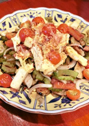 全然苦くないゴーヤチャンプル(夏野菜入)-レシピのメイン写真