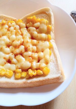 簡単☆美味♡コーンコンソメちーずトースト-レシピのメイン写真