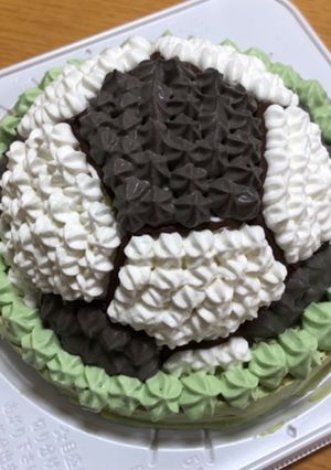 サッカーボールのドームケーキ-レシピのメイン写真