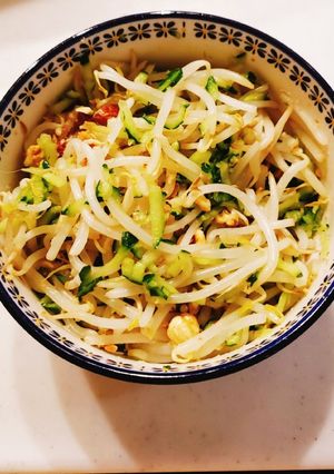 もやしときゅうりのナッツ和え【大量消費】-レシピのメイン写真