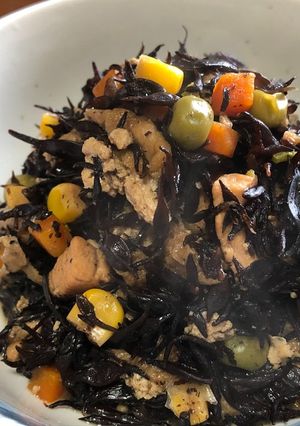 鶏むね肉☆ひじき☆Mixベジタブルの煮物-レシピのメイン写真