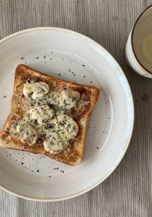 デミチーズトースト-レシピのメイン写真
