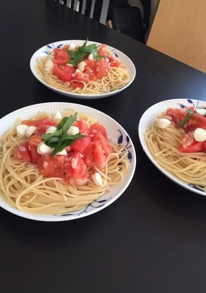 湯むきトマトとモッツァレラの冷製パスタ-レシピのメイン写真