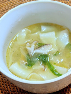 餃子の皮の中華スープ-レシピのメイン写真