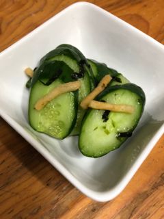 簡単!お茶漬け海苔でキュウリの浅漬け-レシピのメイン写真