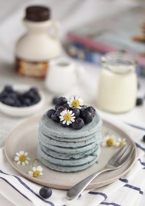 リナブルー®のブルーパンケーキ-レシピのメイン写真