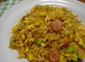 焼きそばソースで★カレーチャーハン-レシピのメイン写真