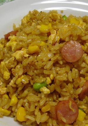 焼きそばソースで★カレーチャーハン-レシピのメイン写真