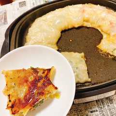 รูปของ ホットプレートで包まない巨大餃子
