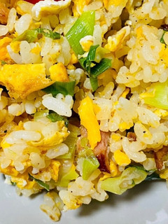 安定の味♪シンプルチャーハン-レシピのメイン写真