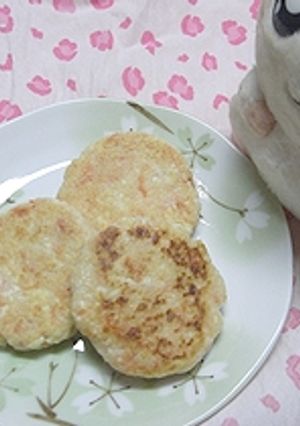 【お弁当】豆腐と鮭フレでハンバーグ-レシピのメイン写真