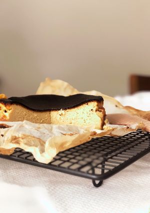 簡単濃厚バスク風チーズケーキ-レシピのメイン写真