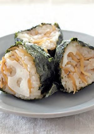 白魚の佃煮とれんこんおにぎり-レシピのメイン写真