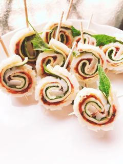 大葉と梅のチーズちくわ巻き-レシピのメイン写真