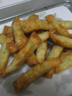 ☆餃子の皮でカリカリッ枝豆スティック☆-レシピのメイン写真