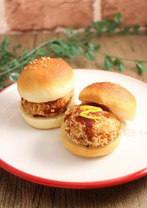 簡単！ミニコロッケバーガー☆バンズ~-レシピのメイン写真