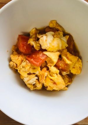 低糖質で簡単なおかず☆トマトと卵の炒め物-レシピのメイン写真