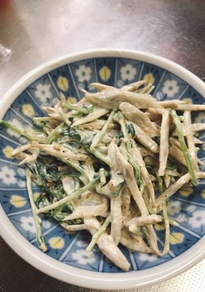 豆苗とゴボウの胡麻マヨ和え-レシピのメイン写真