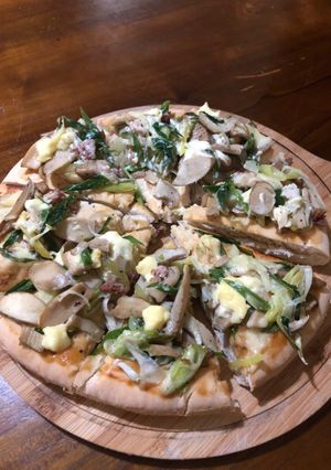 味噌マヨソースの和風ピザ-レシピのメイン写真