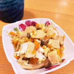 รูปของ 高野豆腐と夏野菜の旨っ☆すき焼き煮
