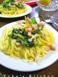 秋鮭とほうれん草のレモンクリームパスタ-レシピのメイン写真