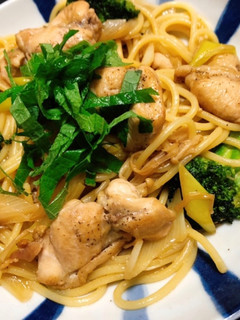 鶏肉とブロッコリーの和風パスタ-レシピのメイン写真