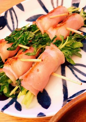 簡単!さっぱり!ベーコンの豆苗巻き-レシピのメイン写真