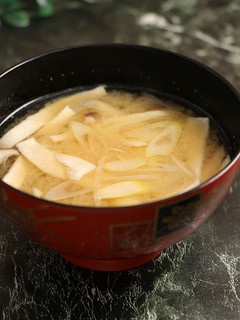 簡単!エリンギと葱のお味噌汁-レシピのメイン写真