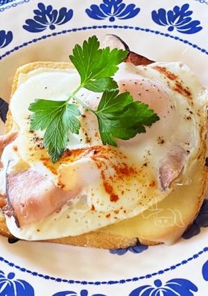 朝食にハムエッグ＆チーズトースト-レシピのメイン写真