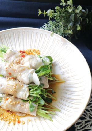 豆苗の豚肉巻き☆韓国風タレ-レシピのメイン写真