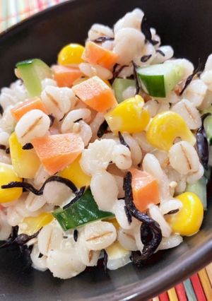 食感が楽しい押し麦サラダ　作り置き-レシピのメイン写真