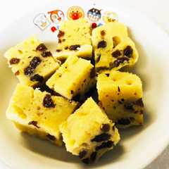 รูปของ 簡単！レーズンとバナナの蒸しパン