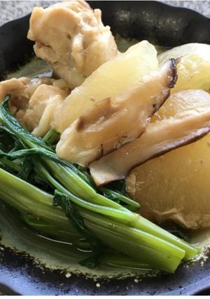 炊飯器で作る★モーウィと鶏手羽元の煮物-レシピのメイン写真